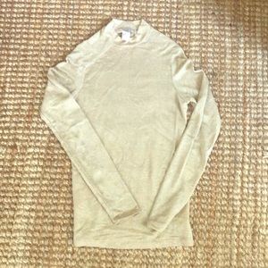 Forever 21 Metallic gold Turtle neck Sweater Medium